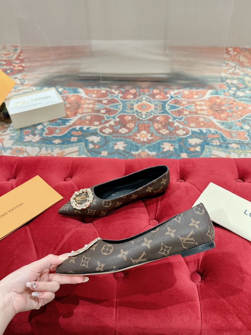 LV flat shoes